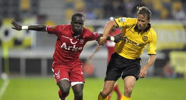 的发球和灵 的发球和灵